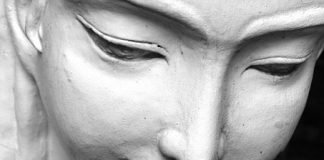 아내 Wife — write by 공광규(Kong Kwangkyu)