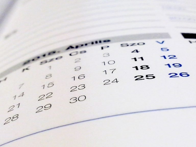 달력 속에는 누가 사나Who Lives Inside the Calendar?-Write by 박소명 (Park, Somyeong)